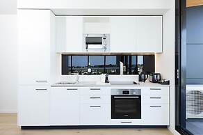 Oaks R Suites Geelong
