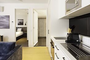 Oaks R Suites Geelong