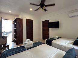 Noah Beach Hotel & Suites