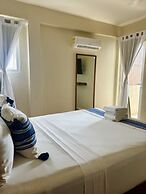 Noah Beach Hotel & Suites