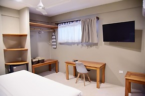 Noah Beach Hotel & Suites