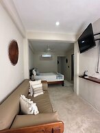 Noah Beach Hotel & Suites