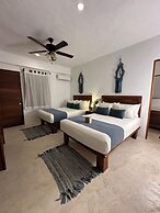 Noah Beach Hotel & Suites