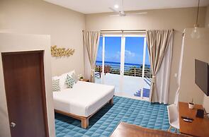 Noah Beach Hotel & Suites