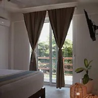 Noah Beach Hotel & Suites