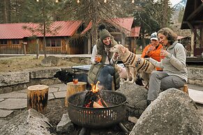 Sleeping Lady Mountain Resort & Spa