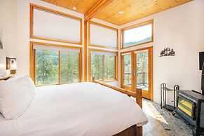 Sleeping Lady Mountain Resort