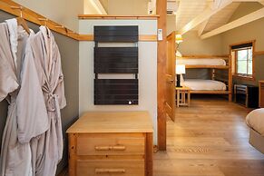 Sleeping Lady Mountain Resort