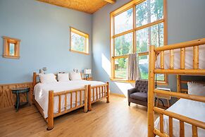 Sleeping Lady Mountain Resort