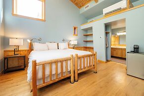 Sleeping Lady Mountain Resort
