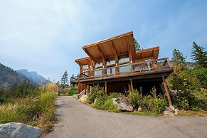 Sleeping Lady Mountain Resort