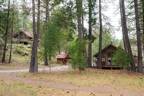 Sleeping Lady Mountain Resort & Spa