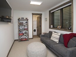 Greenhill Court Chalet