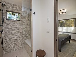 Greenhill Court Chalet