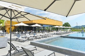 mk hotel tirana