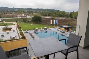 mk hotel tirana
