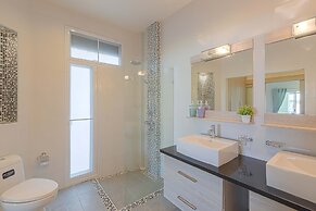 Cozy 3 Bedroom Pool Villa L70