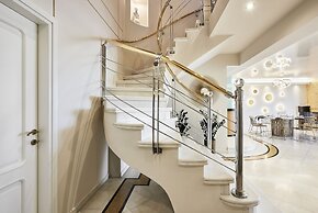 Elaia Luxury Residences