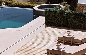 Elaia Luxury Residences