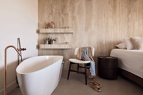 Elaia Luxury Residences