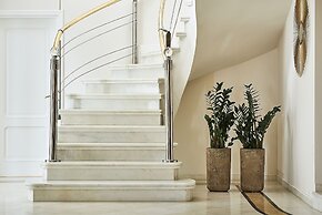 Elaia Luxury Residences