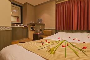 Jyuichibankan - Adults only