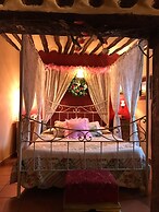 Room for Rent in Beautiful Rural House Ideal for Romantic Getaway