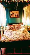 Room for Rent in Beautiful Rural House Ideal for Romantic Getaway