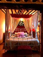 Room for Rent in Beautiful Rural House Ideal for Romantic Getaway