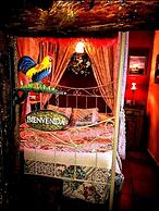 Room for Rent in Beautiful Rural House Ideal for Romantic Getaway