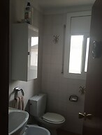 House With Large Private Pool Near the Beach