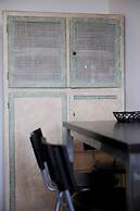 Charming Studio Apartment in Front of the Arno River