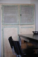 Charming Studio Apartment in Front of the Arno River