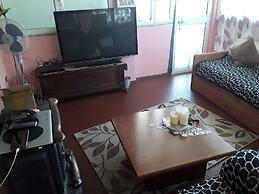 Room in Guest Room - Valle Degli Ulivi - Liguria Italia