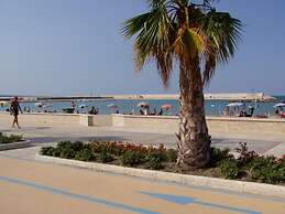 Single Room for Rent With Private Bathroom