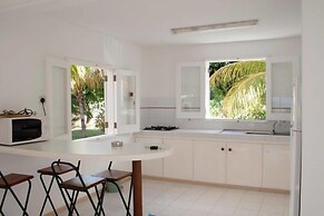 Bungalow for 6 People by the sea With Swimming Pool - by Feelluxuryhol