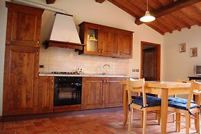 Three-room Apartment on the Outskirts of Chianti