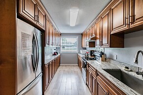 A Large Tropical 7 Bedroom Estate by RedAwning