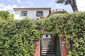 Villetta delle Rose con giardino a Rapallo