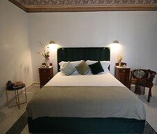 1940 Luxury Accommodations by Wonderful Italy