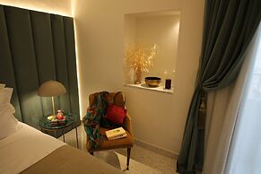 1940 Luxury Accommodations by Wonderful Italy