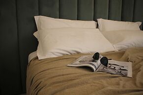 1940 Luxury Accommodations by Wonderful Italy