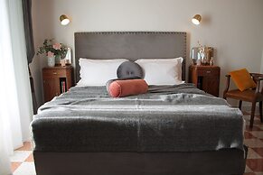 1940 Luxury Accommodations by Wonderful Italy