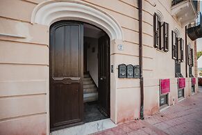 Moro Holiday Homes by Wonderful Italy