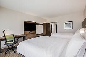 Holiday Inn Express & Suites Welland by IHG