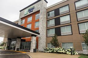 Holiday Inn Express & Suites Welland by IHG
