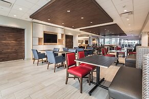Holiday Inn Express & Suites Welland by IHG