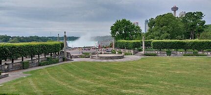 Holiday Inn Express & Suites Welland by IHG