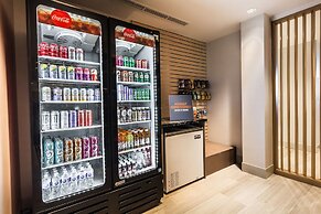 Holiday Inn Express & Suites Welland by IHG