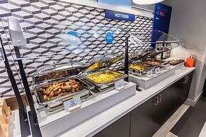 Holiday Inn Express & Suites Welland by IHG